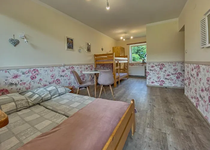 Dom Pod Wedrownym Aniolem Habitación en casa particular *